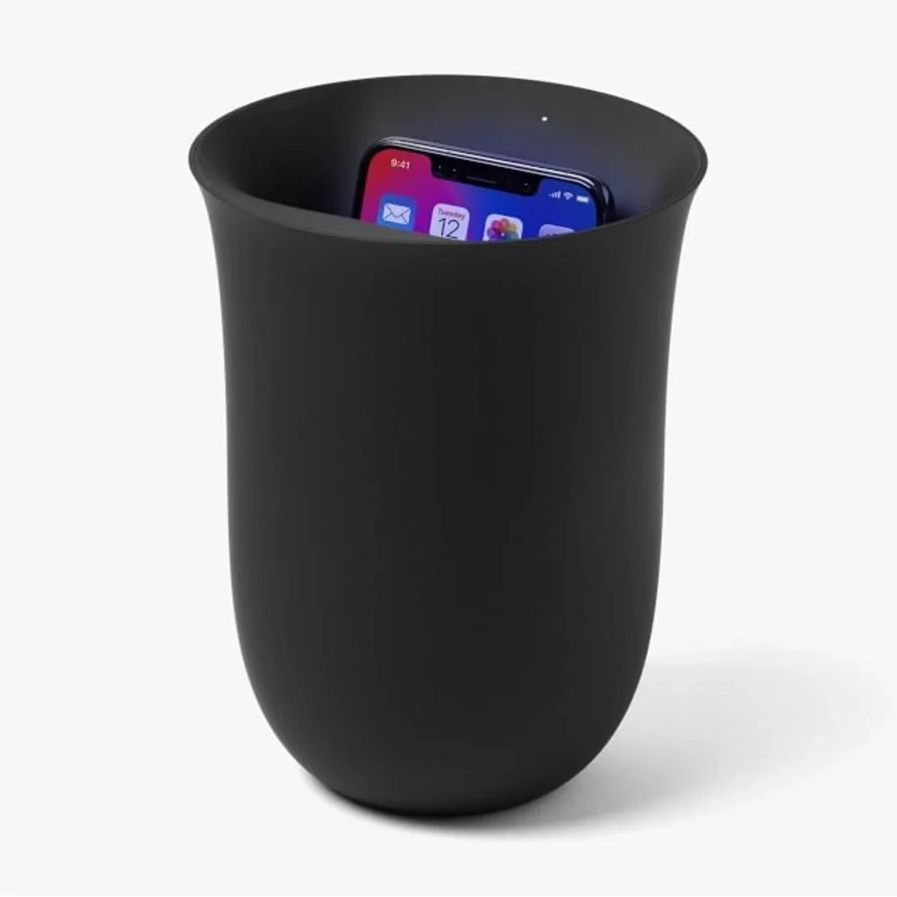 Wireless Sanitizing Charging Station Matte Black